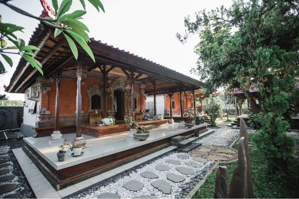 Escotel Villa Marga Tabanan  Exterior photo